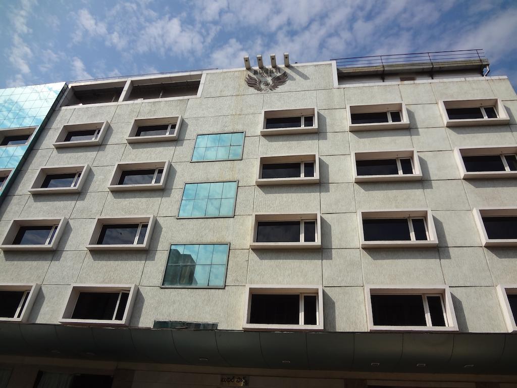 Hotel Budhil Park Visakhapatnam Esterno foto
