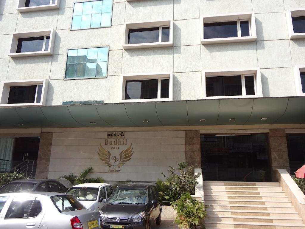 Hotel Budhil Park Visakhapatnam Esterno foto