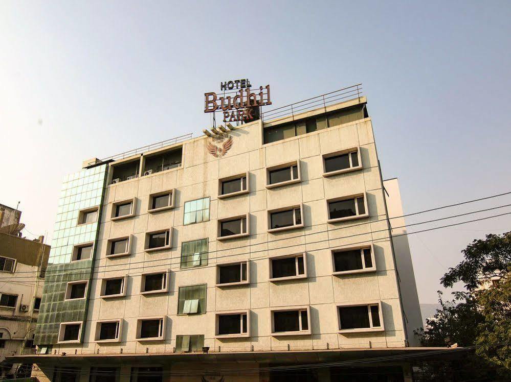 Hotel Budhil Park Visakhapatnam Esterno foto